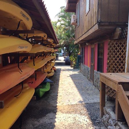 ويست ايند Sea Breeze Inn المظهر الخارجي الصورة