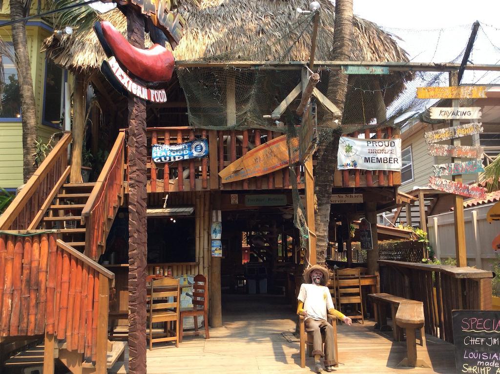 ويست ايند Sea Breeze Inn المظهر الخارجي الصورة